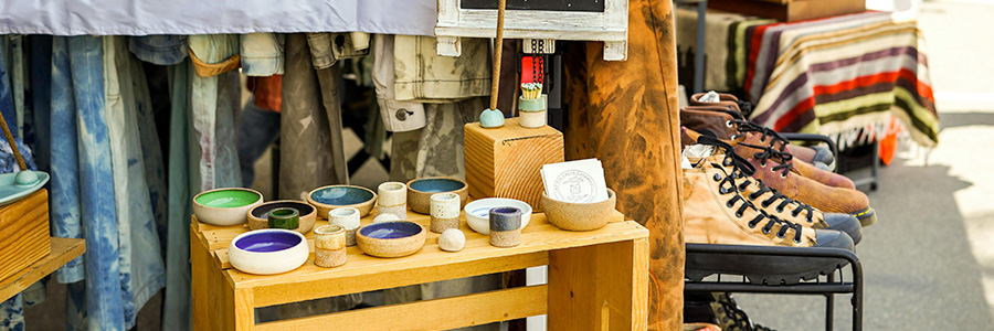 “ほぼ0円”のお金がかからない趣味7選　40代女性の外出時間にフリーマーケット散策