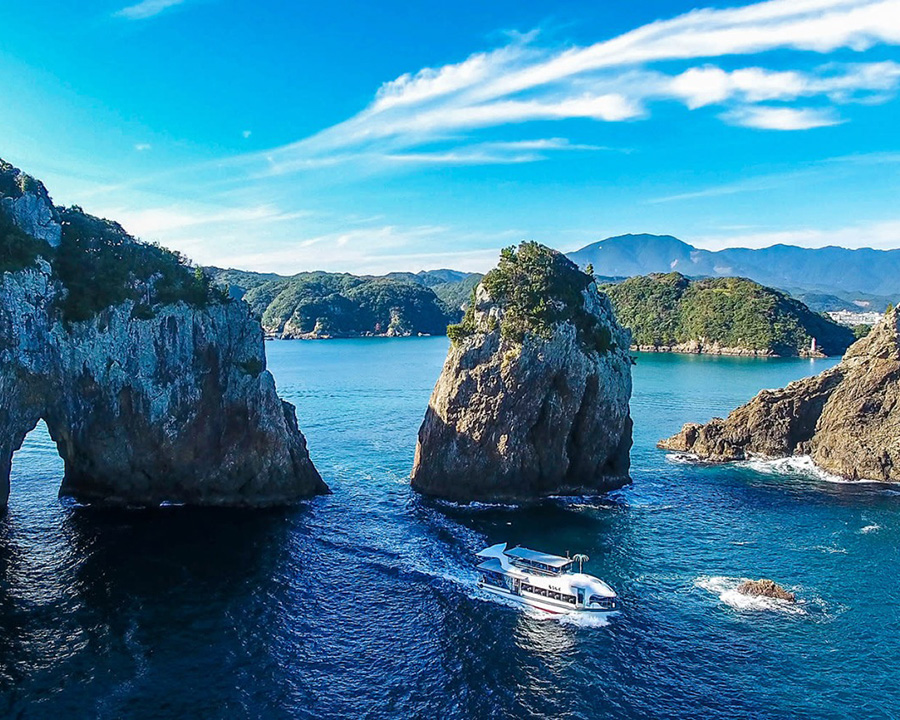 紀の松島遊覧船