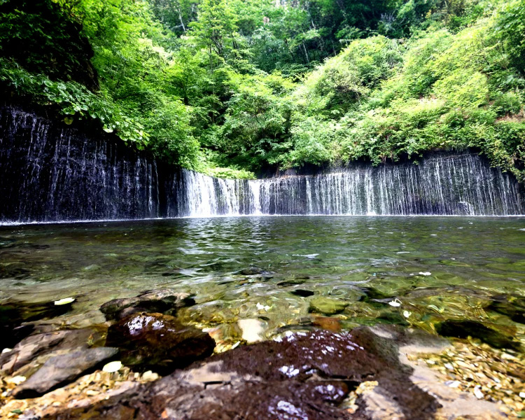夏旅行おすすめ女子旅特集:長野白糸の滝