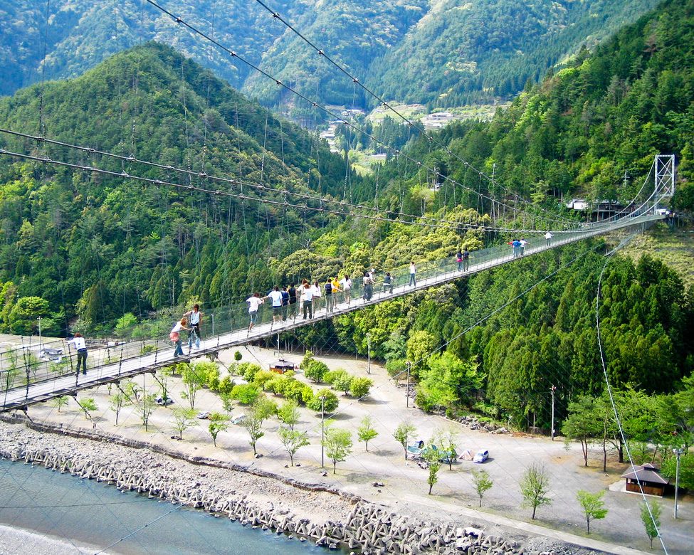 谷瀬の吊り橋