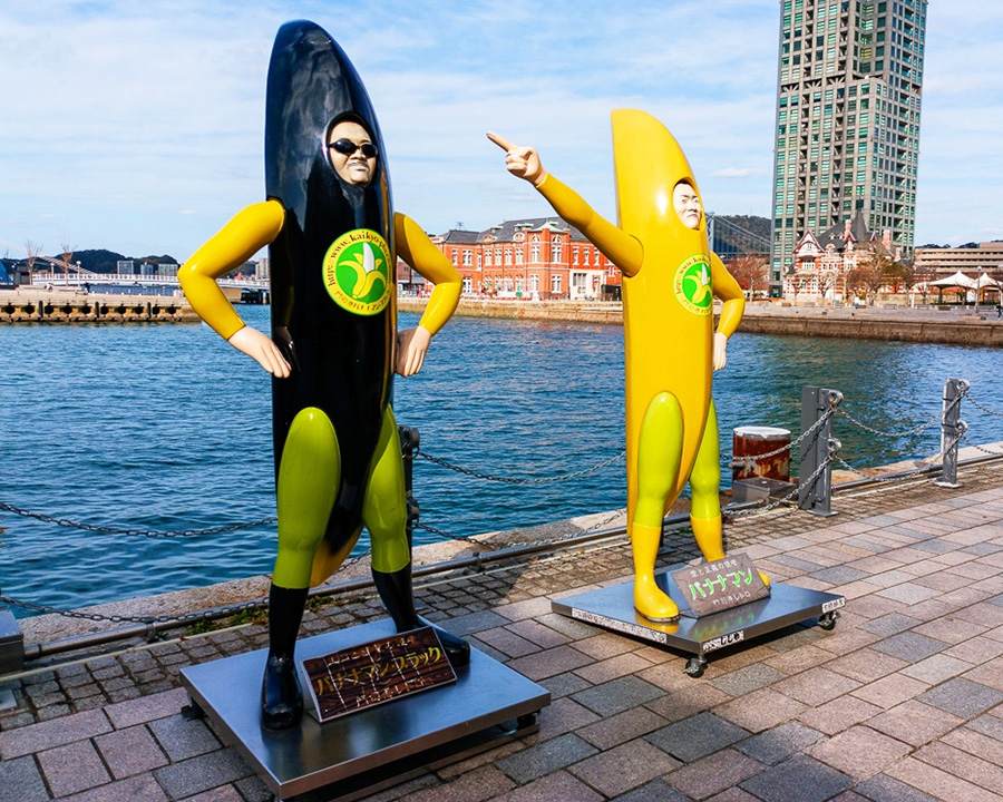 バナナマンとの記念撮影もお忘れなく!