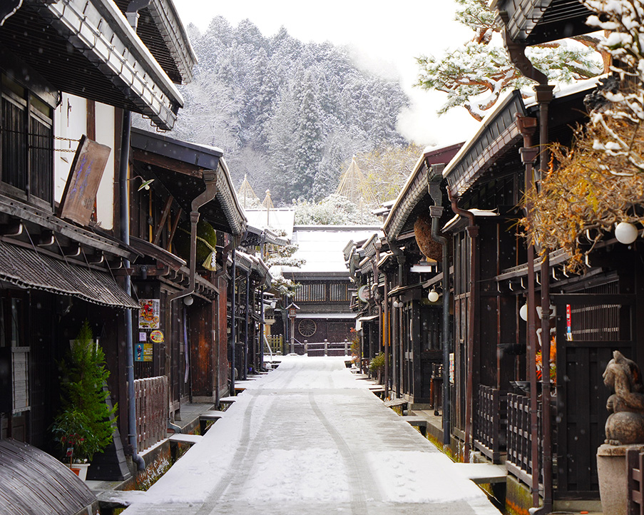 高山＆白川郷｜雪景色と飛騨牛を味わう2泊3日