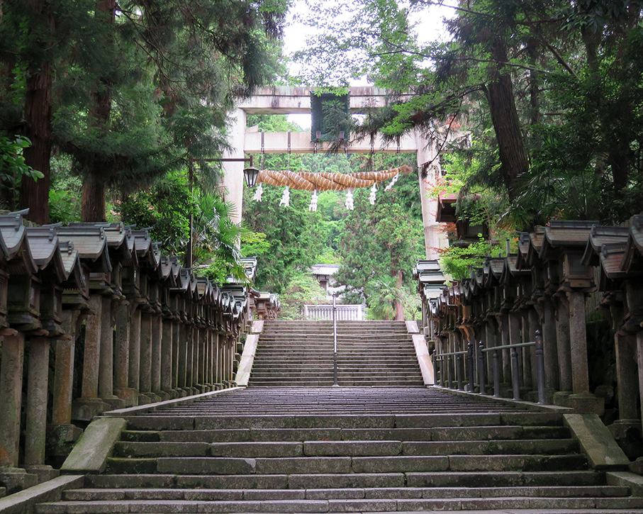 宝山寺