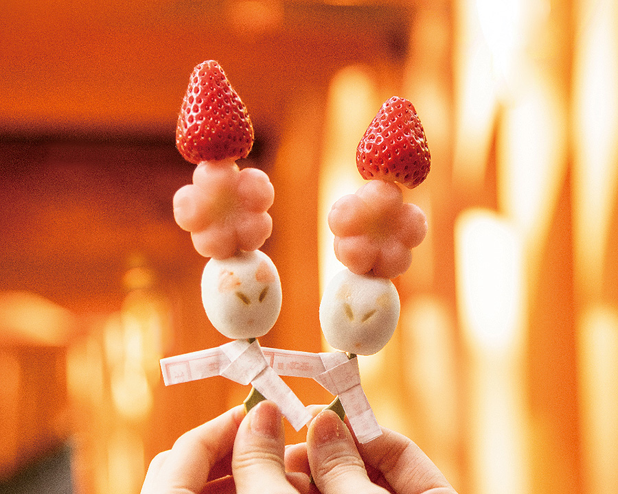 果菓 伊藤軒 伏見稲荷店|「串和菓子」は映えて美味しい新名物