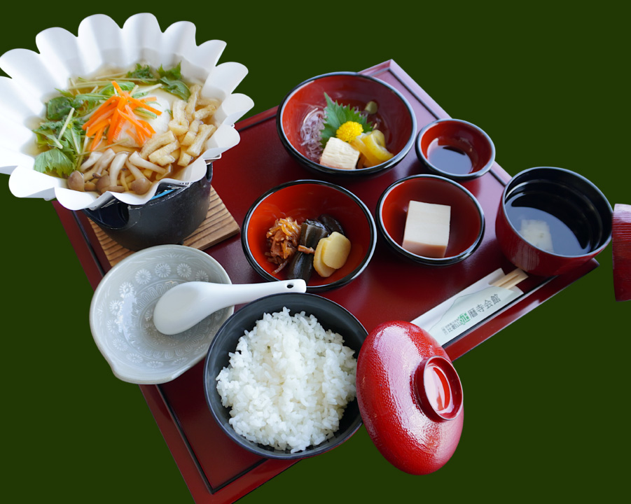 延暦寺会館 でランチ