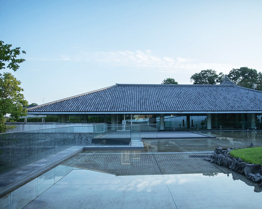 奈良・高畑エリアの大人女子散歩の立ち寄りスポット：入江泰吉記念 奈良市写真美術館