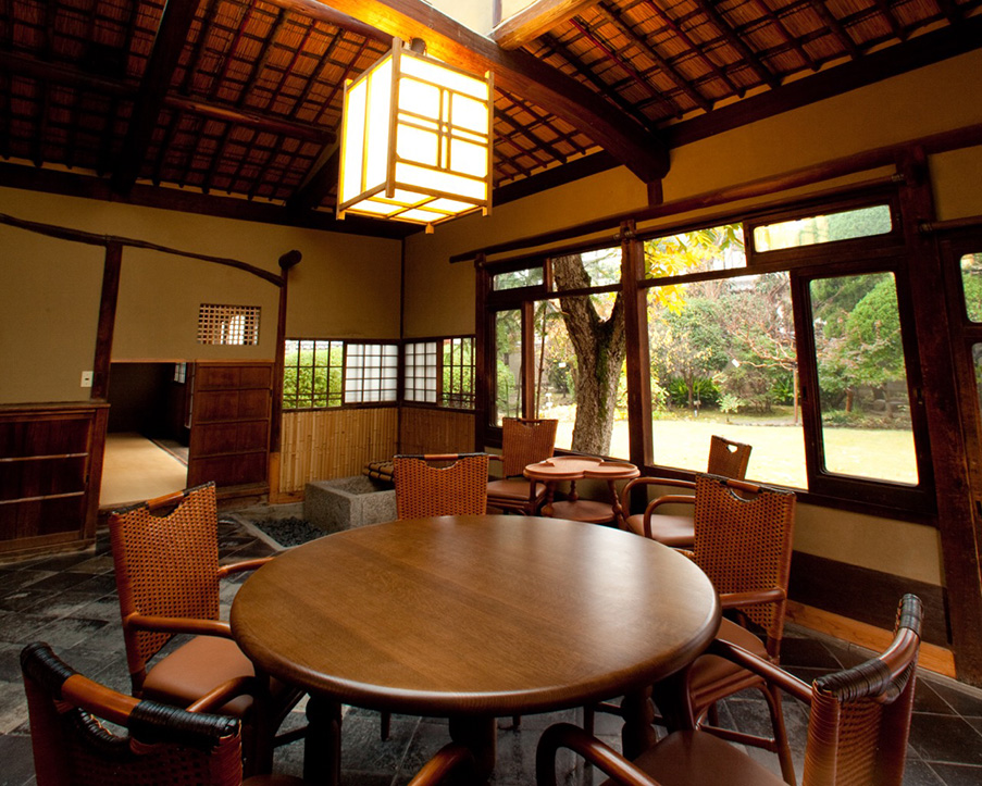 奈良・高畑エリアの大人女子散歩の立ち寄りスポット：志賀直哉旧居