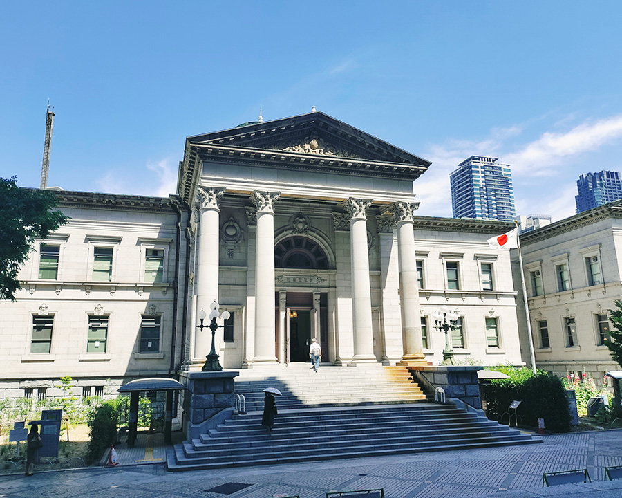 中之島図書館へ｜“大阪っぽくない”レトロ建築